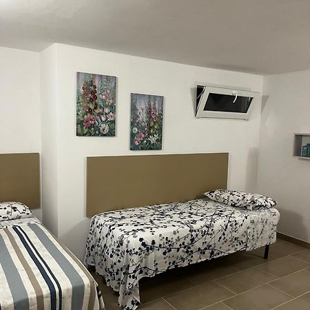 Perla Bianca Elite Villa Marina di Lizzano Bagian luar foto